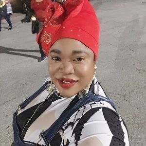 Meet your Posher, Aderonke